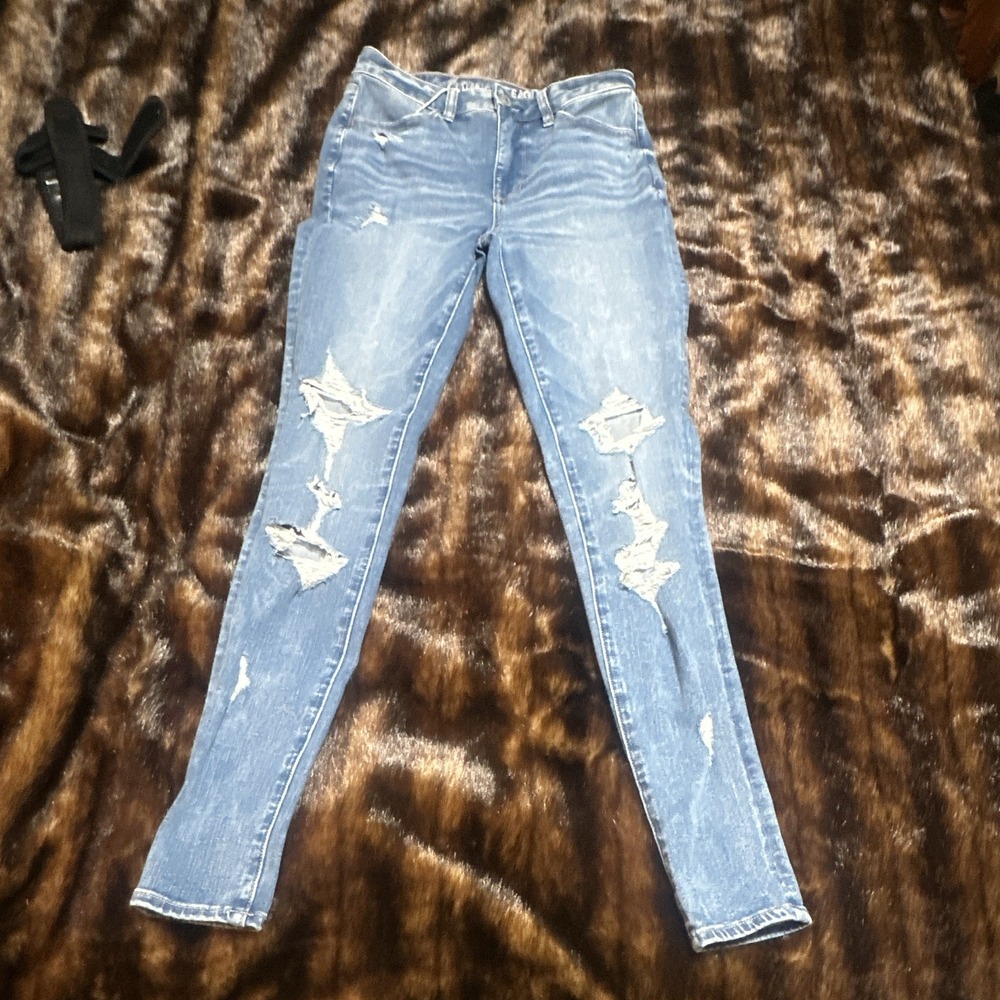 American Eagle The Dream Jean High Rise Skinny size 4 reg Light Wash Blue Stretc